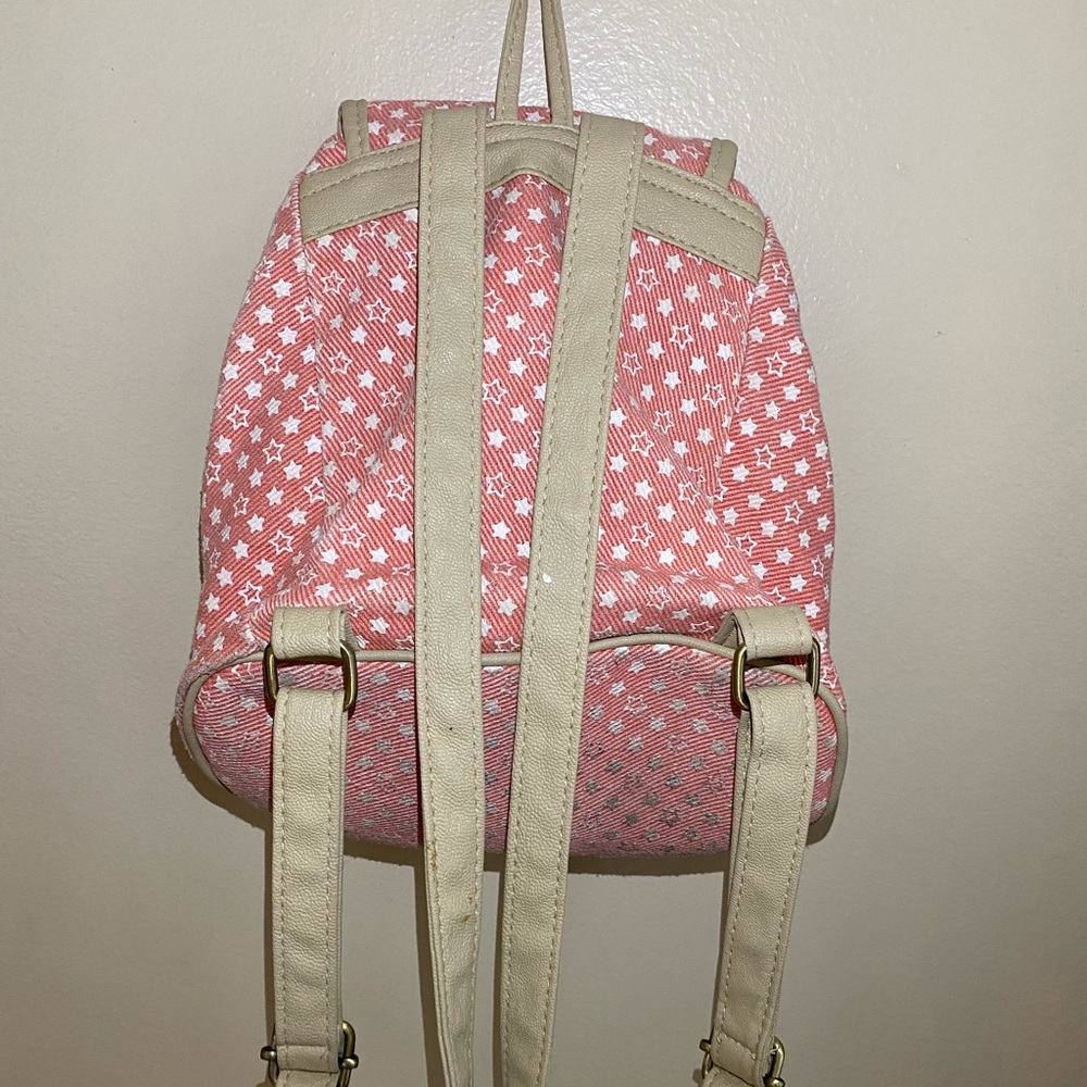 YesStyle Lightweight Backpack - Picture 2 of 8